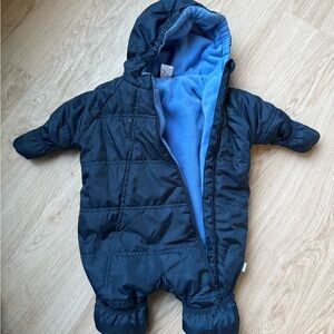 i play. Blue newborn snowsuit